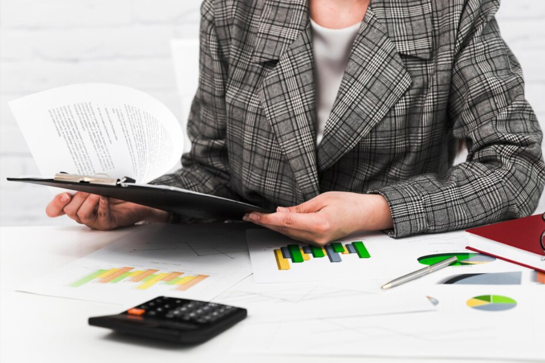 Auditing and Audit Reports in India: Regulations, Standards, and Best Practices